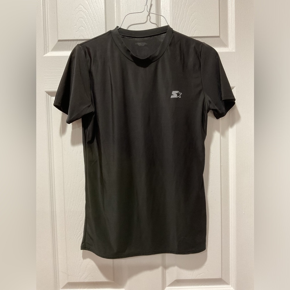 Boys black short sleeve workout shirt XL 16-18